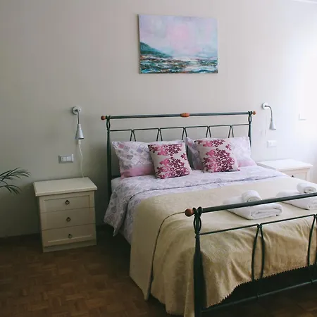 Апартаменты Shabby Chic Dream
